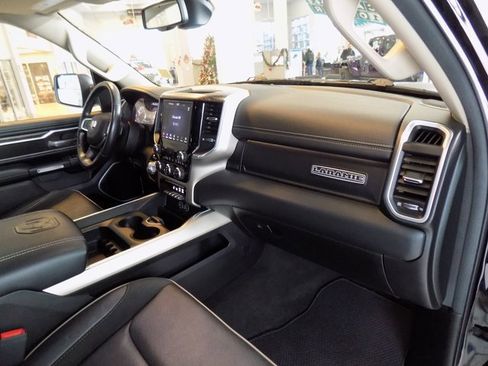 Certified 2020 RAM 1500 Laramie image 31