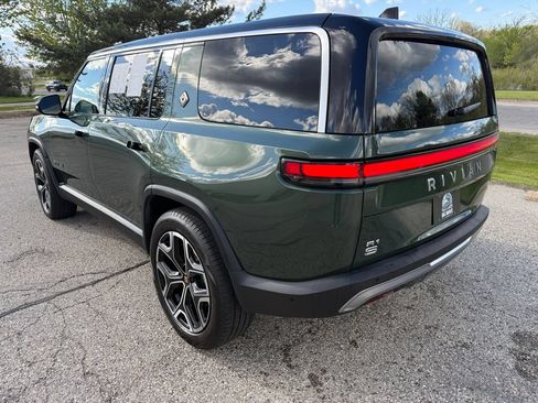 Used 2024 Rivian R1S Adventure AWD/4WD image 3