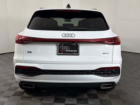 Used 2025 Audi Q5 Premium w/ Convenience Package AWD/4WD image 8