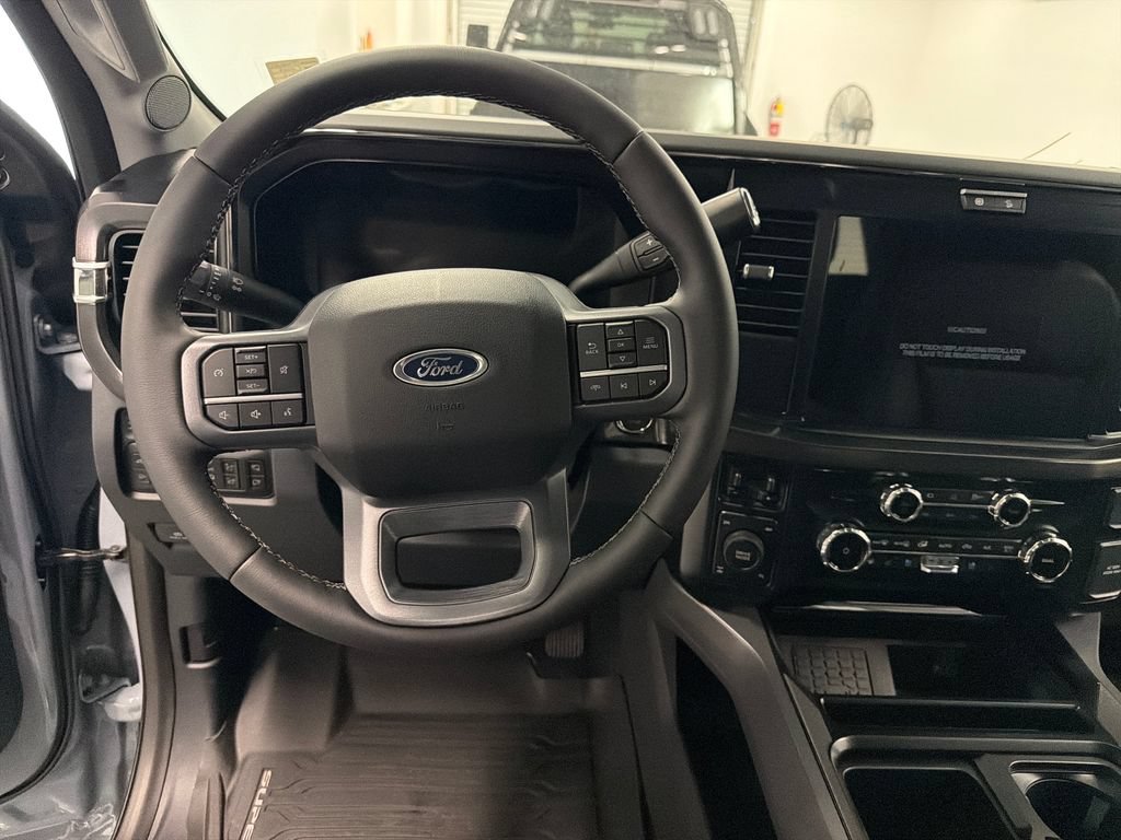 New 2026 Ford F250 Lariat w/ Chrome Package AWD/4WD image 17