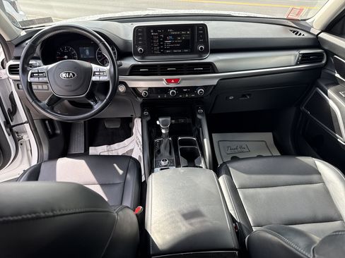 Certified 2021 Kia Telluride S AWD/4WD image 15