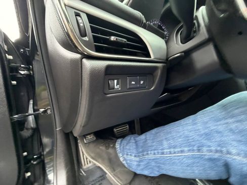 Used 2013 Cadillac ATS Performance w/ Cold Weather Package image 20