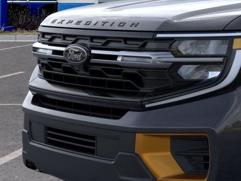 New 2026 Ford Expedition Tremor image 20