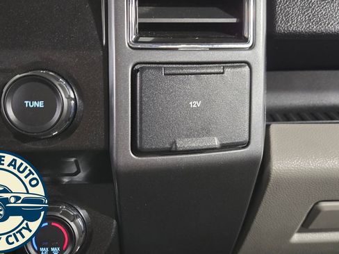 Used 2018 Ford F150 XLT AWD/4WD image 17