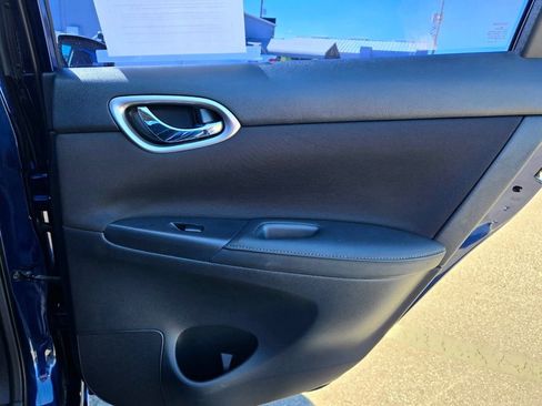 Used 2019 Nissan Sentra SV w/ Exterior Package image 37