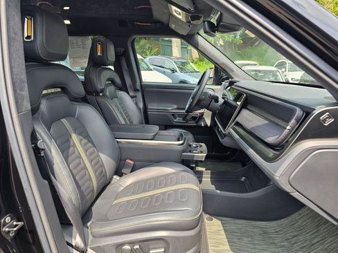 Used 2024 Rivian R1S Adventure AWD/4WD image 11