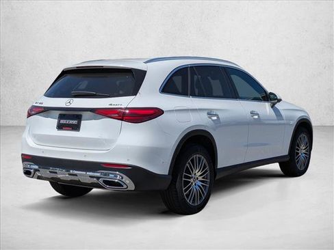 New 2026 Mercedes-Benz GLC 300 4MATIC image 2