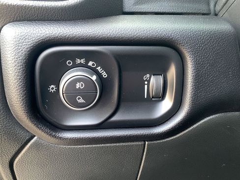 Used 2024 RAM 2500 Big Horn w/ Bed Utility Group image 10