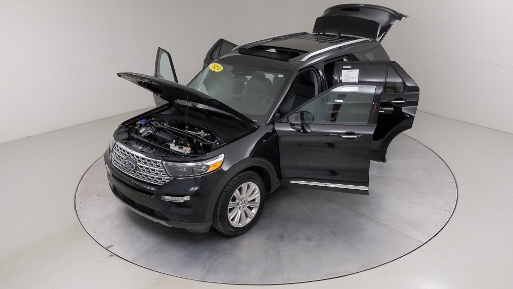 Certified 2024 Ford Explorer Limited w/ Limited Technology Package AWD/4WD image 59