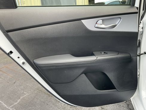 Used 2024 Kia Forte LXS image 31