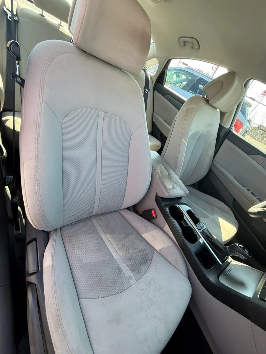 Used 2016 Hyundai Sonata SE FWD image 11