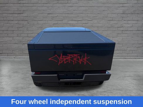 Used 2024 Tesla Cybertruck Cyberbeast AWD/4WD image 7