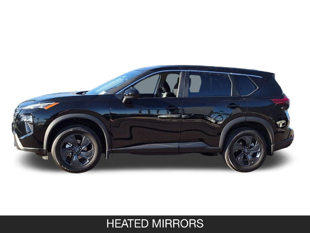 Certified 2026 Nissan Rogue SV FWD image 5