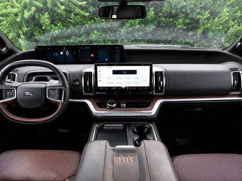 Used 2025 Ford Expedition King Ranch AWD/4WD image 20