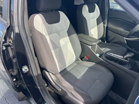 Used 2024 Chevrolet Trax LS FWD image 20