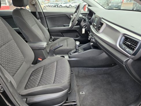Used 2018 Kia Rio S FWD image 12