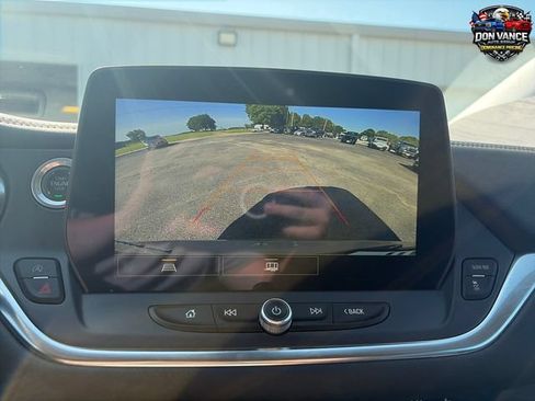 Used 2025 Chevrolet Blazer LT AWD/4WD image 19