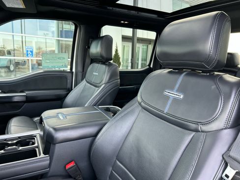 Certified 2025 Ford F350 Platinum image 32