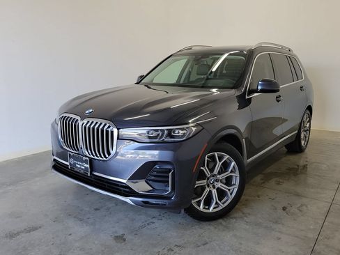 Used 2020 BMW X7 xDrive40i w/ Cold Weather Package AWD/4WD image 36