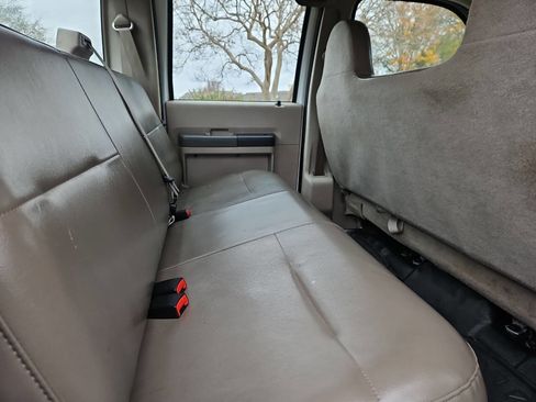 Used 2008 Ford F250 XL image 15