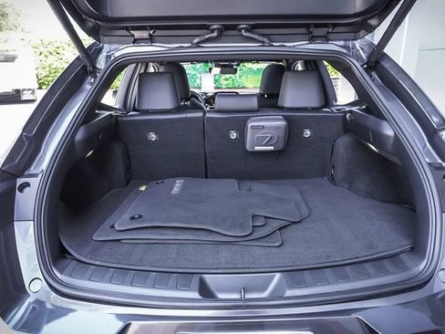 Certified 2025 Lexus UX 300h FWD w/ Accessory Package (Z2) image 21