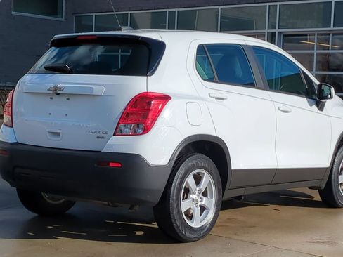 Used 2016 Chevrolet Trax LS image 8