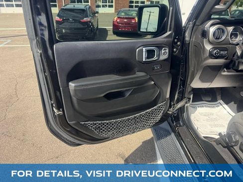Used 2020 Jeep Gladiator Overland AWD/4WD image 30