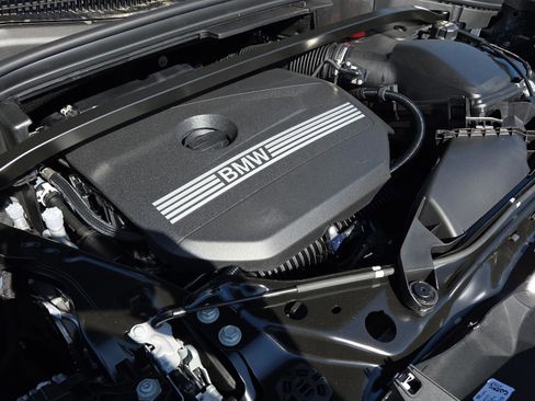 New 2026 BMW X1 xDrive28i w/ Technology Package image 24