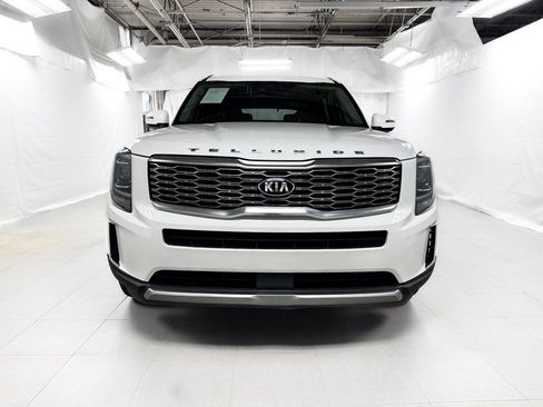 Used 2020 Kia Telluride S FWD image 2