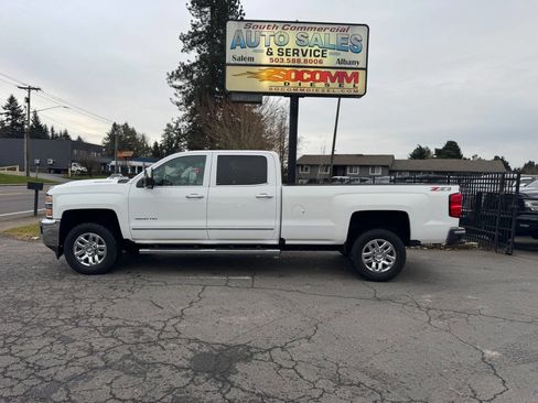 Used 2018 Chevrolet Silverado 3500 LTZ image 5