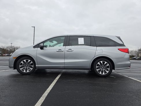 Certified 2024 Honda Odyssey EX-L image 15