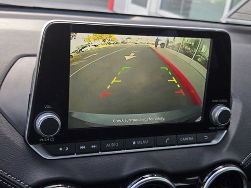 Used 2023 Nissan Sentra SV image 15