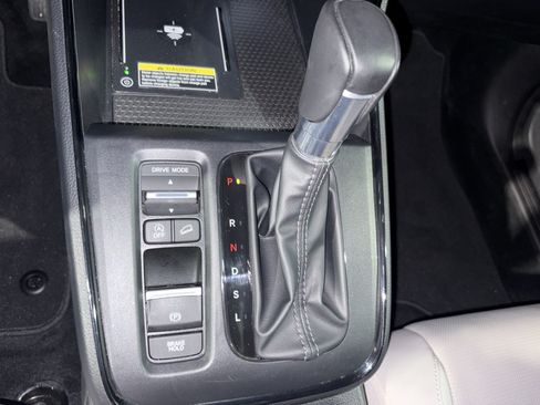 Certified 2025 Honda CR-V EX-L image 23