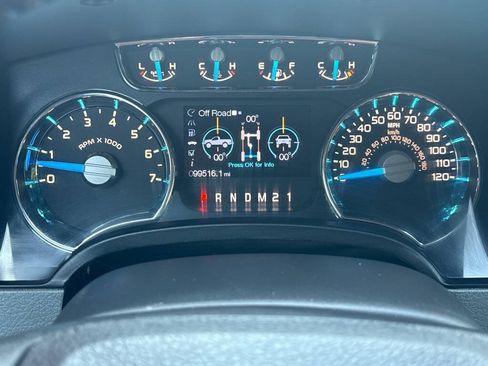 Used 2013 Ford F150 Lariat w/ Mid Equipment Group AWD/4WD image 22