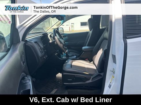 Used 2016 Chevrolet Colorado Z71 AWD/4WD image 12