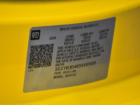 Used 2025 Chevrolet Corvette Stingray Preferred Conv w/ 2LT RWD image 19