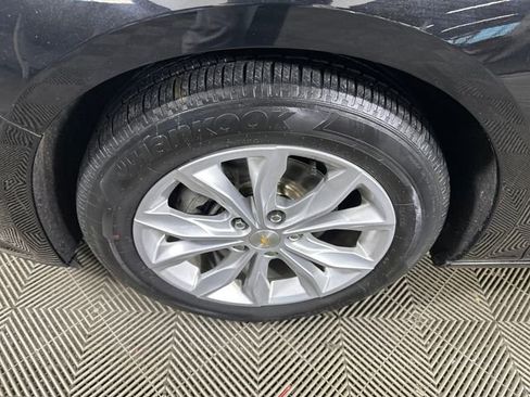 Used 2022 Chevrolet Malibu LT image 10