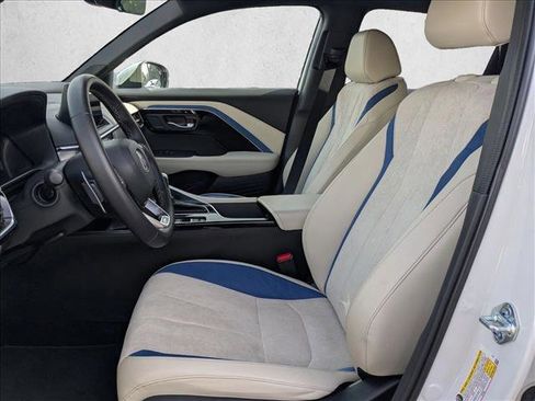 Certified 2025 Acura ADX A-Spec image 13