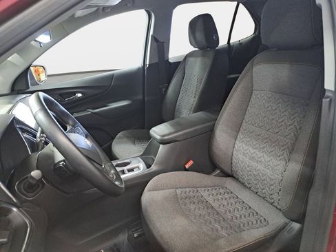 Used 2024 Chevrolet Equinox LT image 16