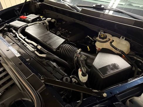 Used 2023 Chevrolet Silverado 1500 Custom image 42