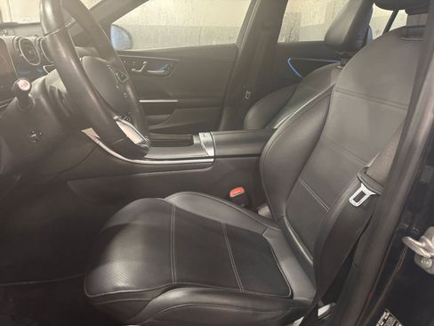 Used 2024 Mercedes-Benz C 300 Sedan image 37