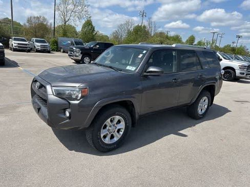Used 2015 Toyota 4Runner SR5 image 14
