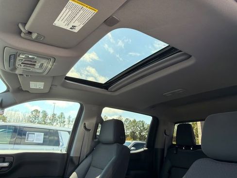 Used 2019 Chevrolet Silverado 1500 LT Trail Boss image 31