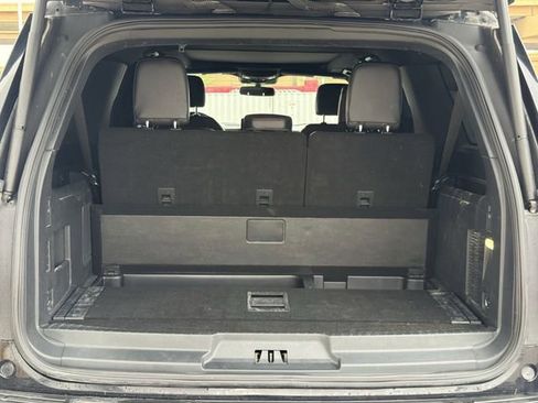 Used 2023 Ford Expedition Max Limited image 36