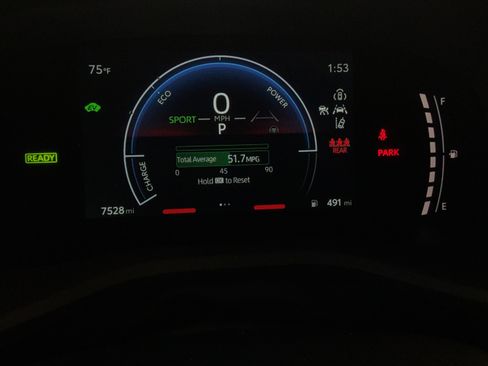 Used 2025 Toyota Camry LE w/ Convenience Package FWD image 10