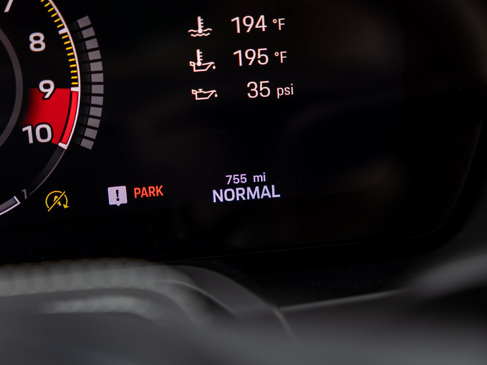 Certified 2025 Porsche 911 GT3 RWD image 32