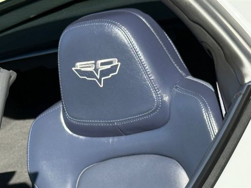 Used 2013 Chevrolet Corvette Grand Sport w/ 4LT Preferred Equipment Group image 20