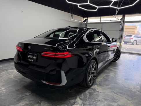 Used 2024 BMW i5 eDrive40i w/ M Sport Package image 5