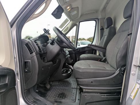 Used 2022 RAM ProMaster 2500 image 15