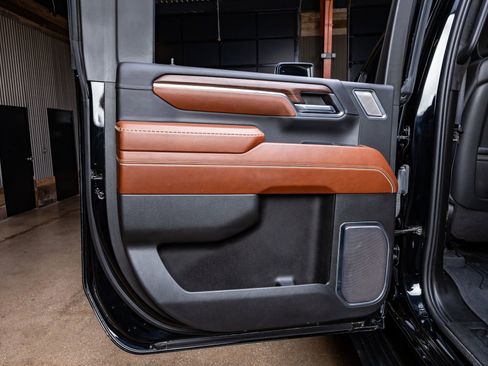 Used 2024 GMC Sierra 2500 Denali Ultimate image 38